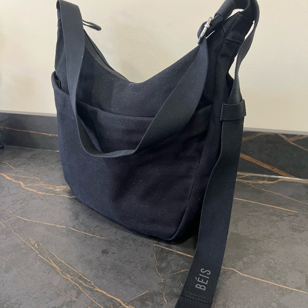 BEIS Carryall Crossbody in Black - Picture 5 of 7